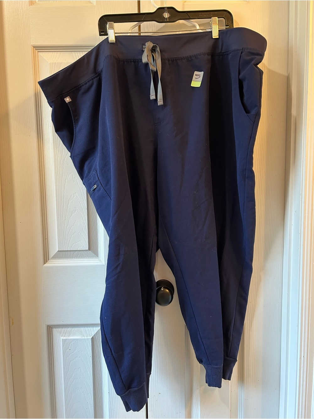 Figs Navy Drawstring Scrub pants  with Elastic Cuffs 6xp